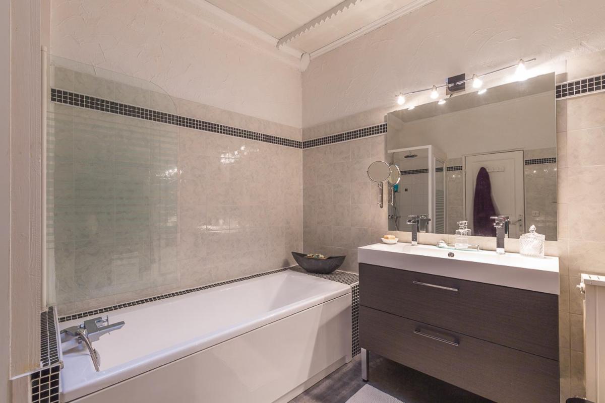 סנס Le Logis De Lancelot Elegant Home City Center מראה חיצוני תמונה